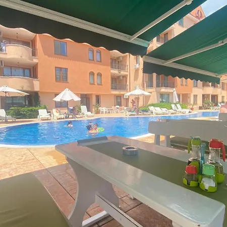 Bratanov Kasandra Sunny Beach